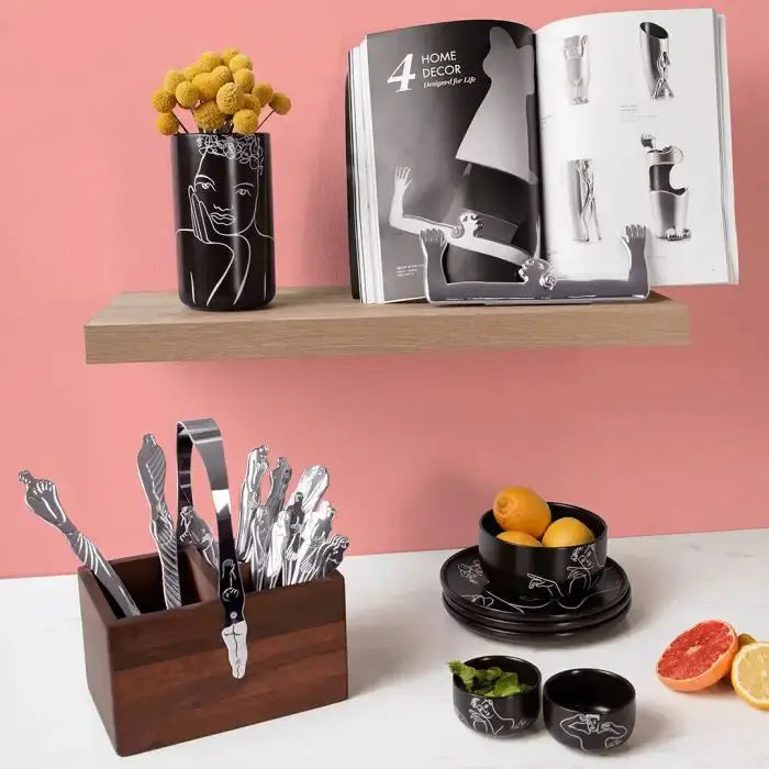 CANISTER LARGE SET OF 3
Knowing