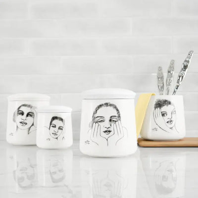 CANISTER WITH LID LARGE
Eye Candy