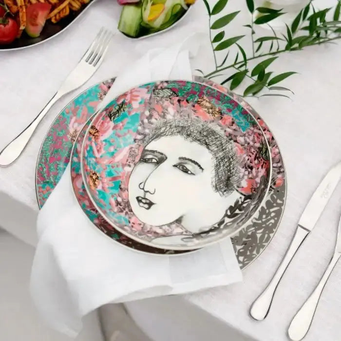 DINNERWARE 12pc SET
Luscious