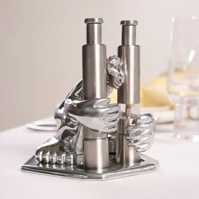 SALT AND PEPPER SET
Daily Grind