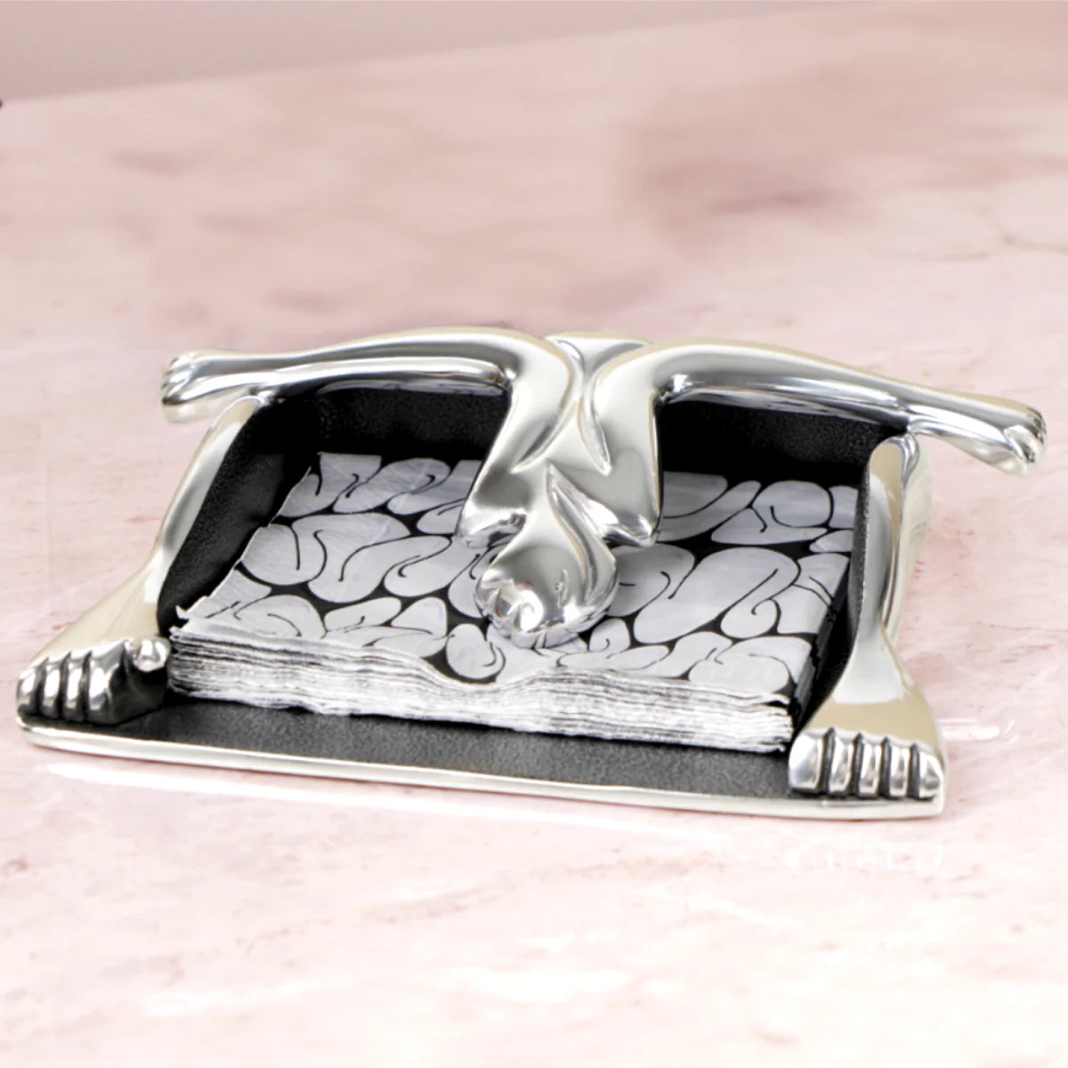 SERVIETTE HOLDER
Take A Bow