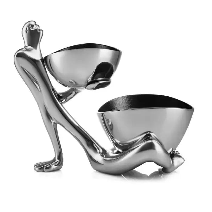 CHIP AND DIP laid back